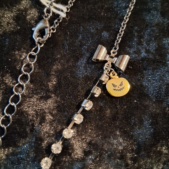 Betsey Johnson Black and White Crescent - Picture 7 of 11